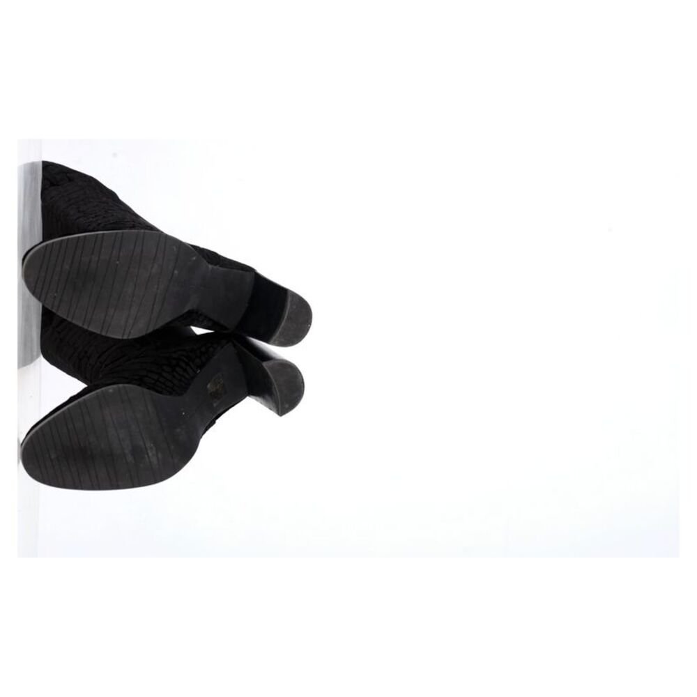 Stuart Weitzman Crocodile-Embossed Knee-High Heel… - image 4